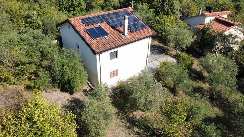 Casa Indipendente in vendita a Montemarano