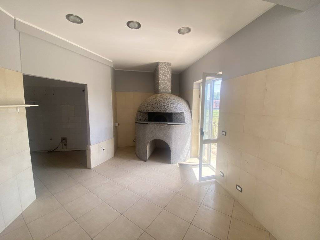 Soluzione indipendente bifamiliare in vendita a Volturara Irpina