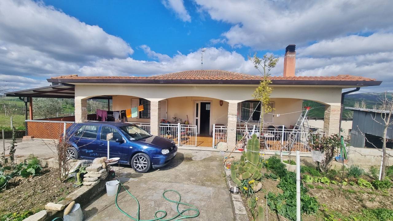 Casa Indipendente in vendita a Flumeri