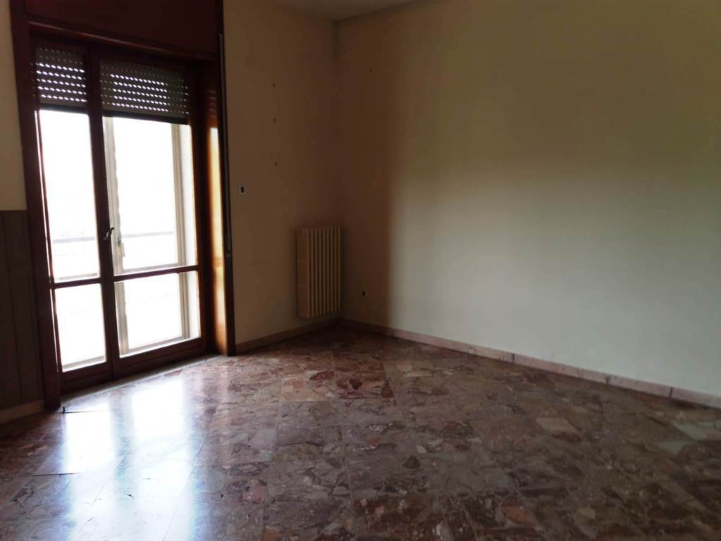 Appartamento in vendita a Avellino, Via Roma