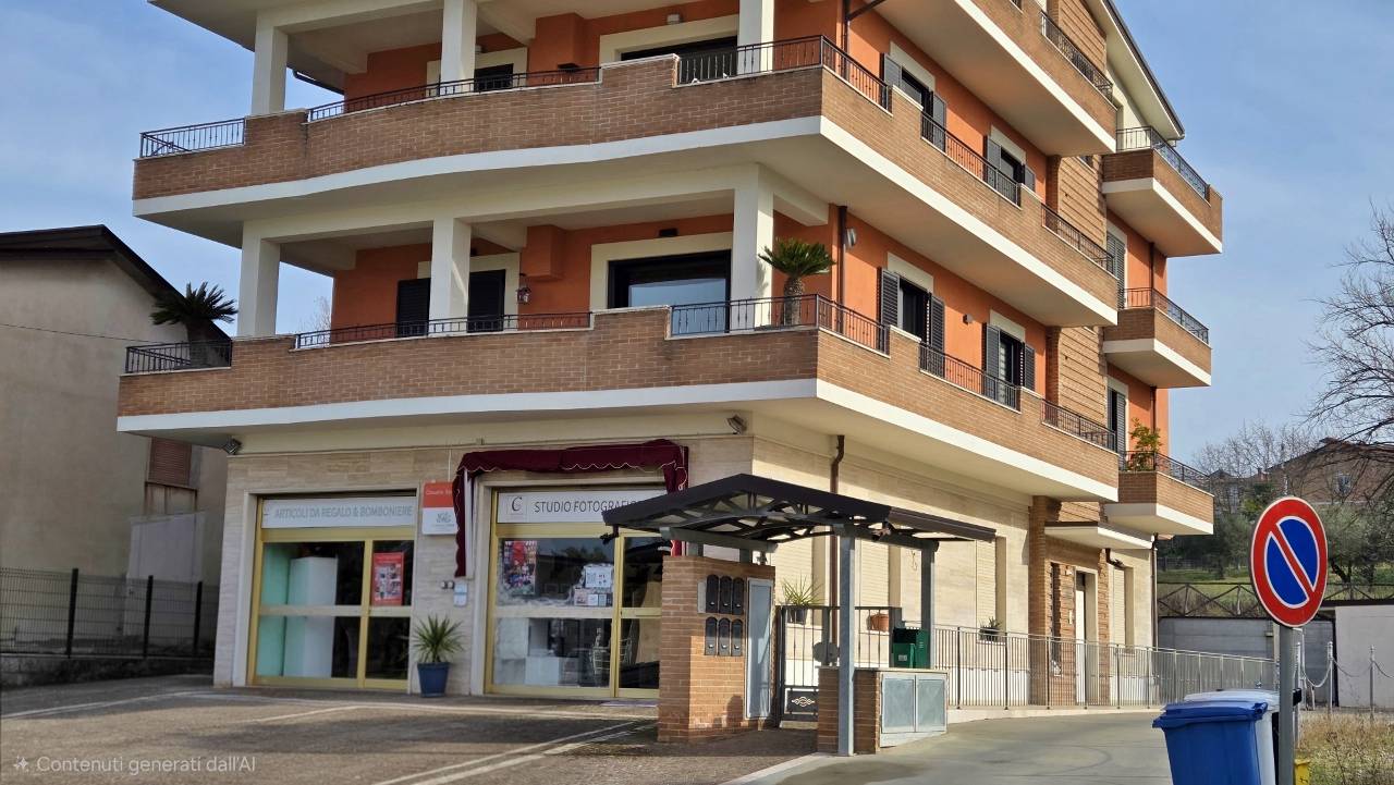 appartamento con terrazzo in vendita a Mirabella Eclano, Pianopantano