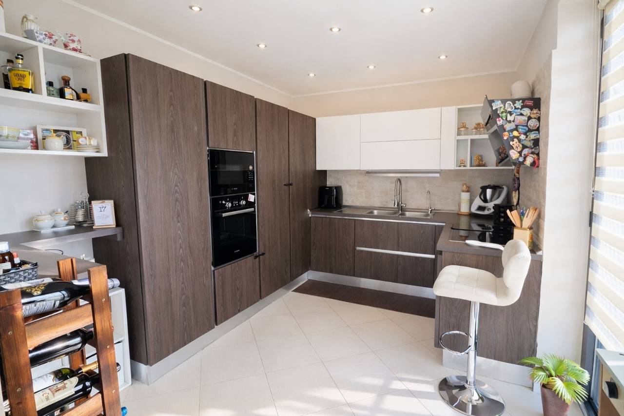 appartamento con terrazzo in vendita a Mirabella Eclano, Pianopantano