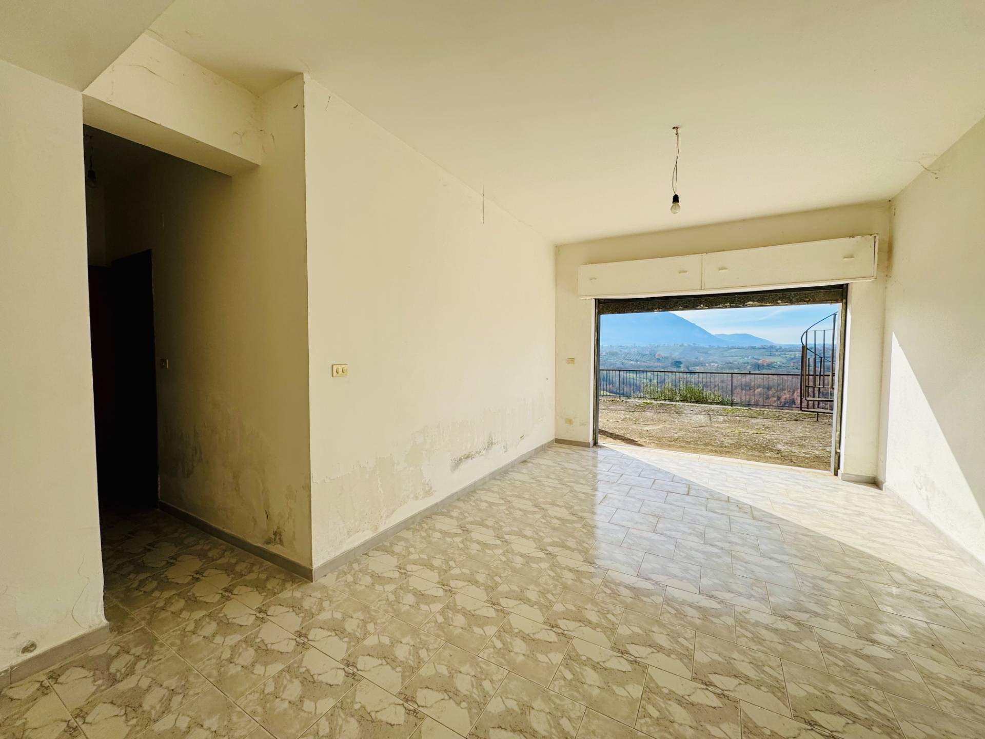 Casa Indipendente in vendita a Sant'Angelo all'Esca