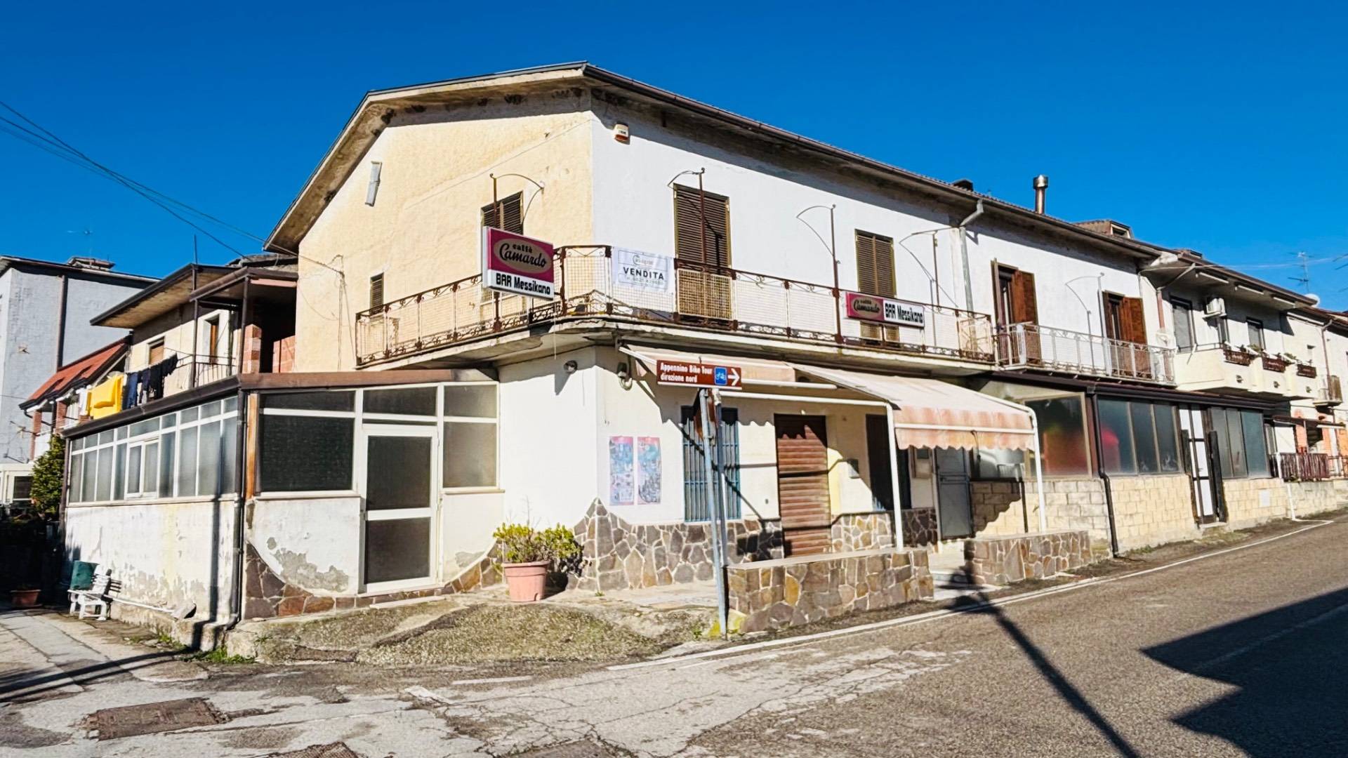 Casa Semindipendente in vendita a Apice, Apice Nuova