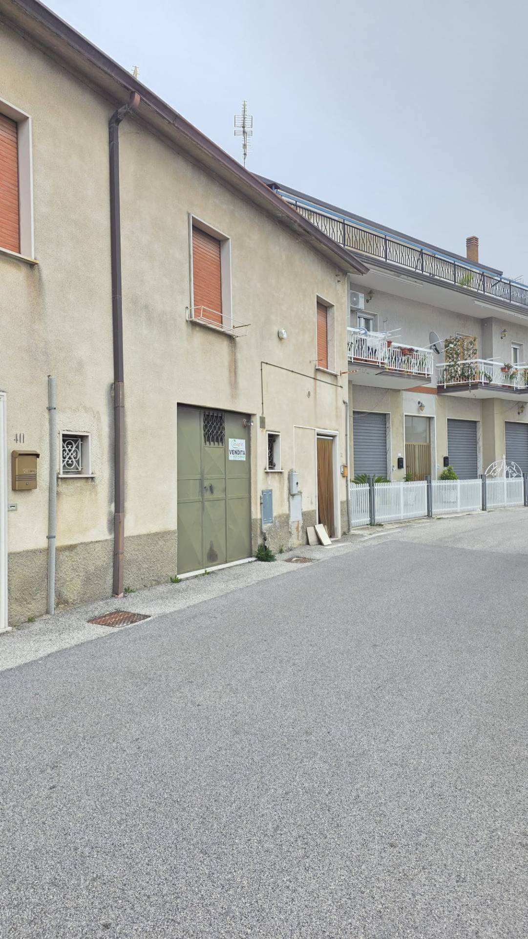 Casa Semindipendente in vendita a Castelfranci