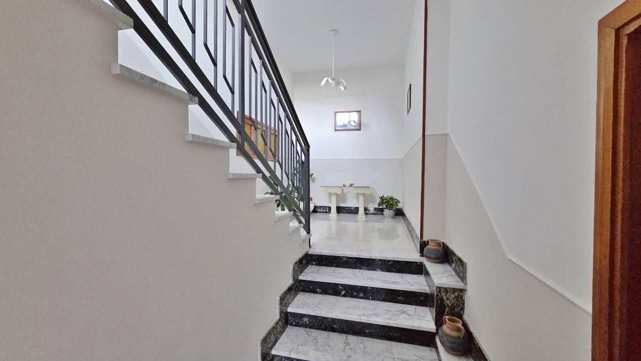 Casa Indipendente in vendita a Castel Baronia