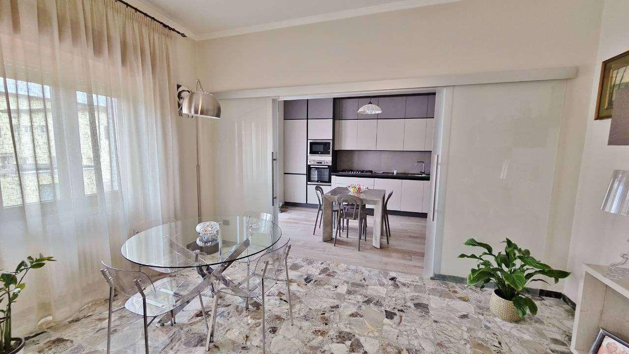 Casa Indipendente in vendita a Castel Baronia