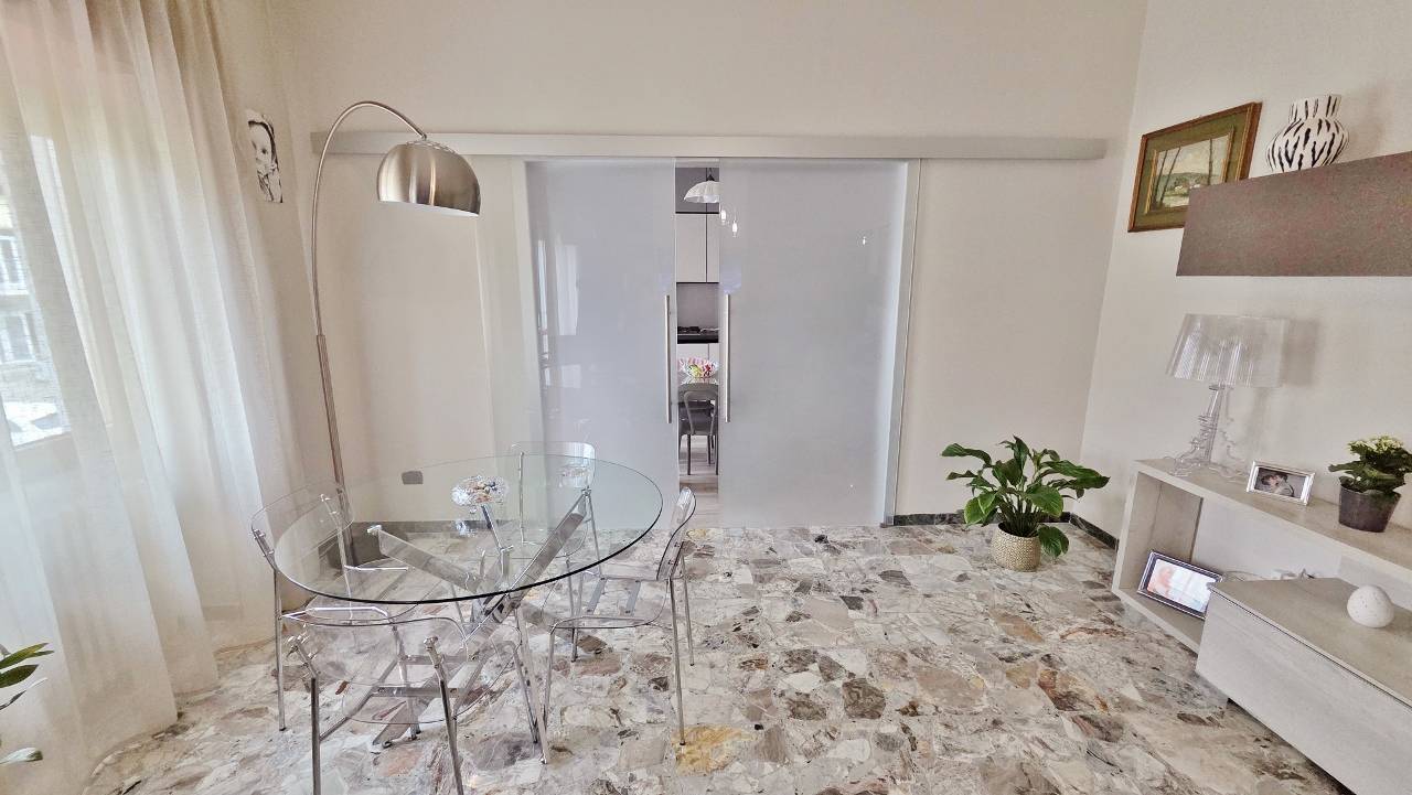 Casa Indipendente in vendita a Castel Baronia