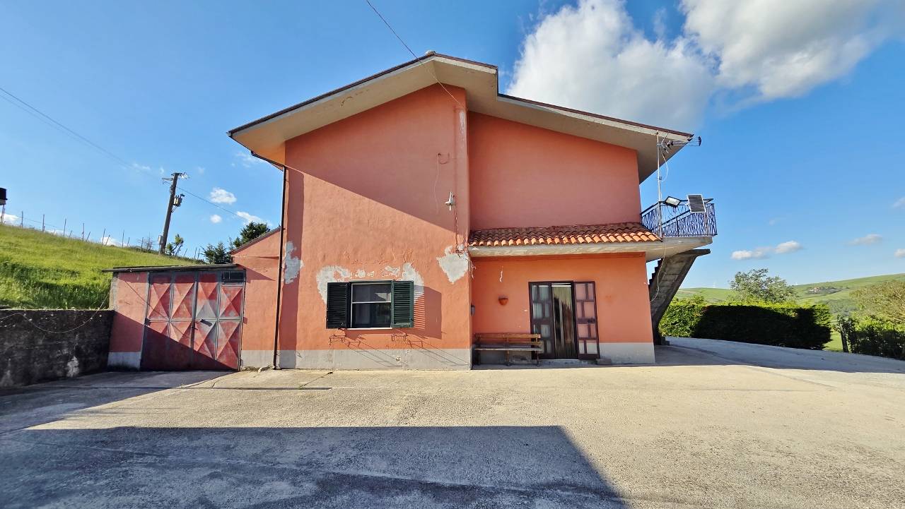Casa Indipendente in vendita a Vallata