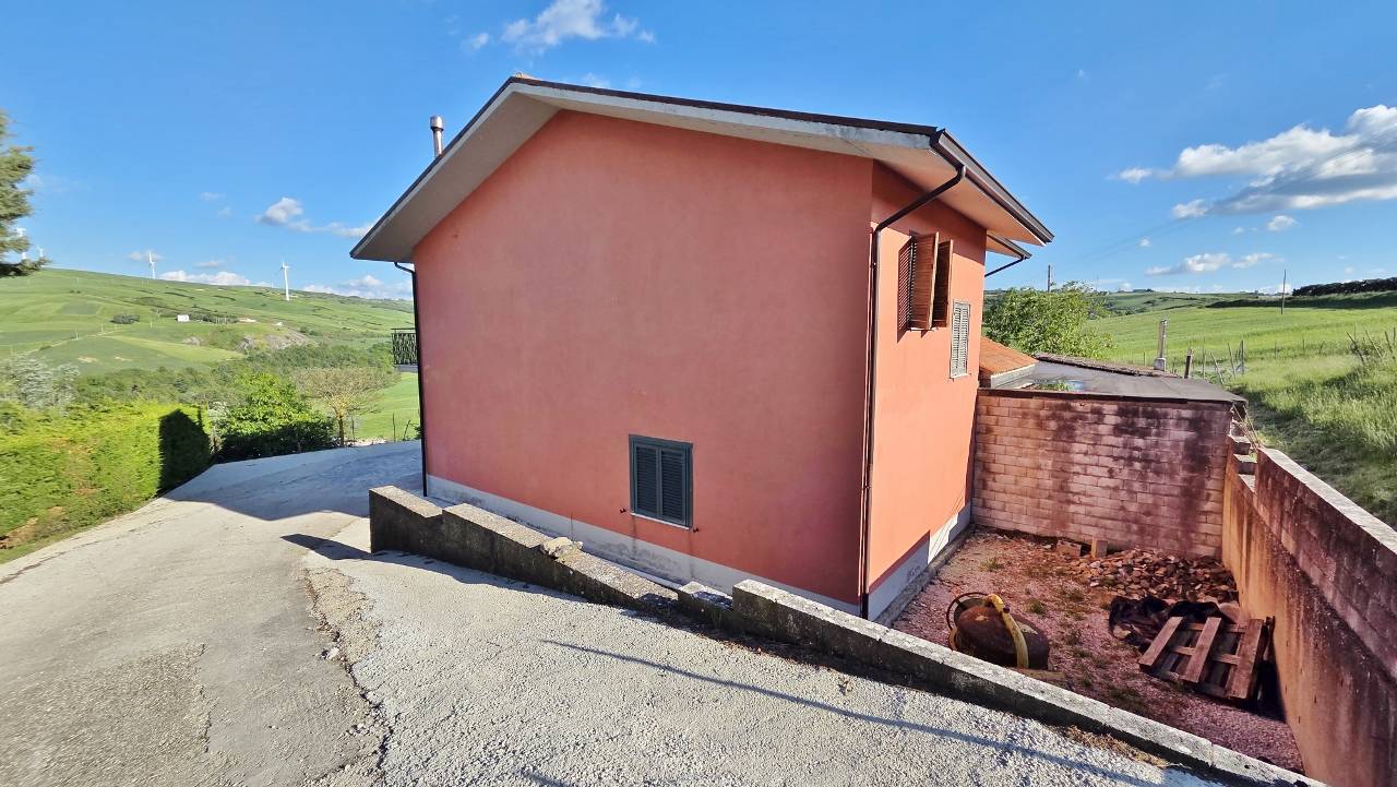 Casa Indipendente in vendita a Vallata