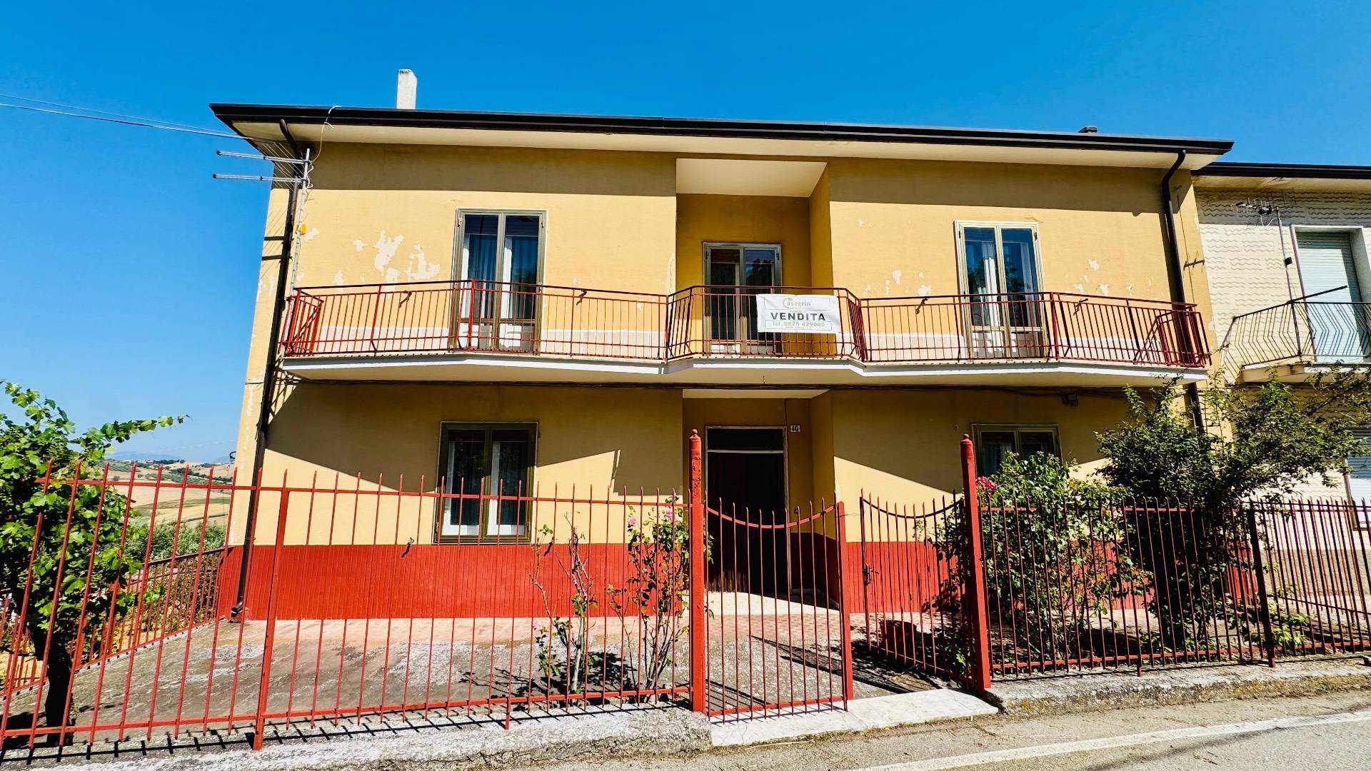 Casa Indipendente in vendita a Bonito