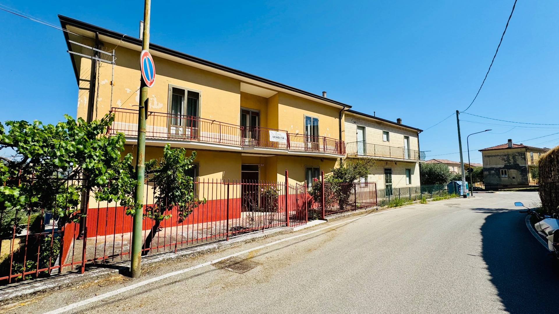 Casa Indipendente in vendita a Bonito