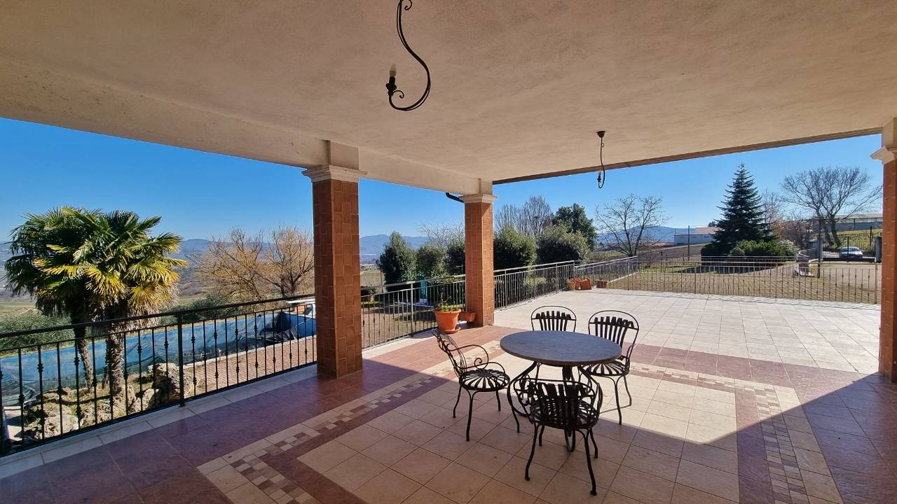 Villa in vendita a Grottaminarda