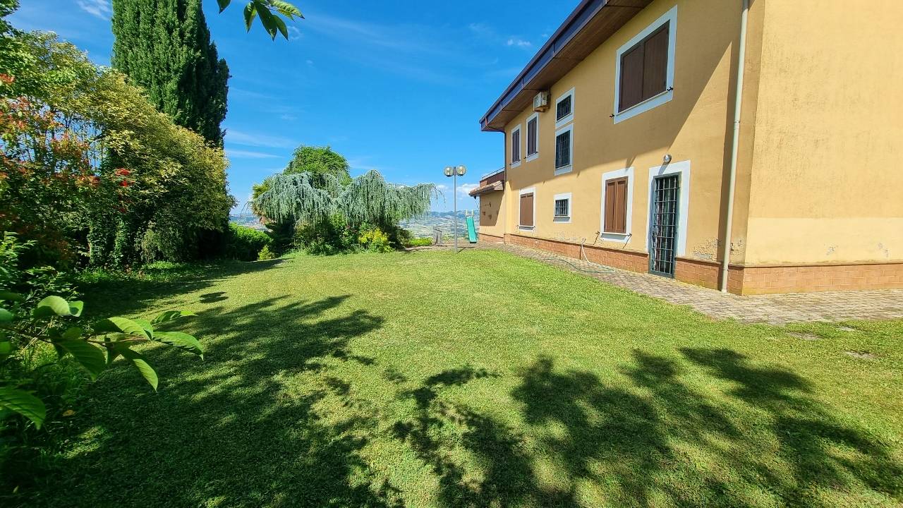 Villa in vendita a Grottaminarda