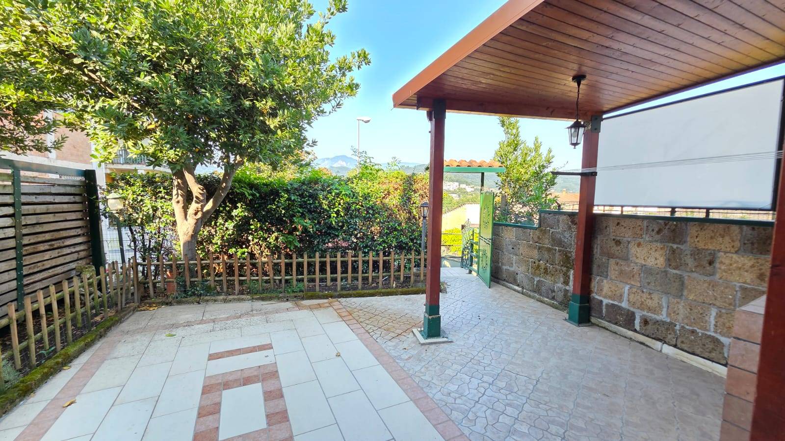 Casa Semindipendente in vendita a Pratola Serra