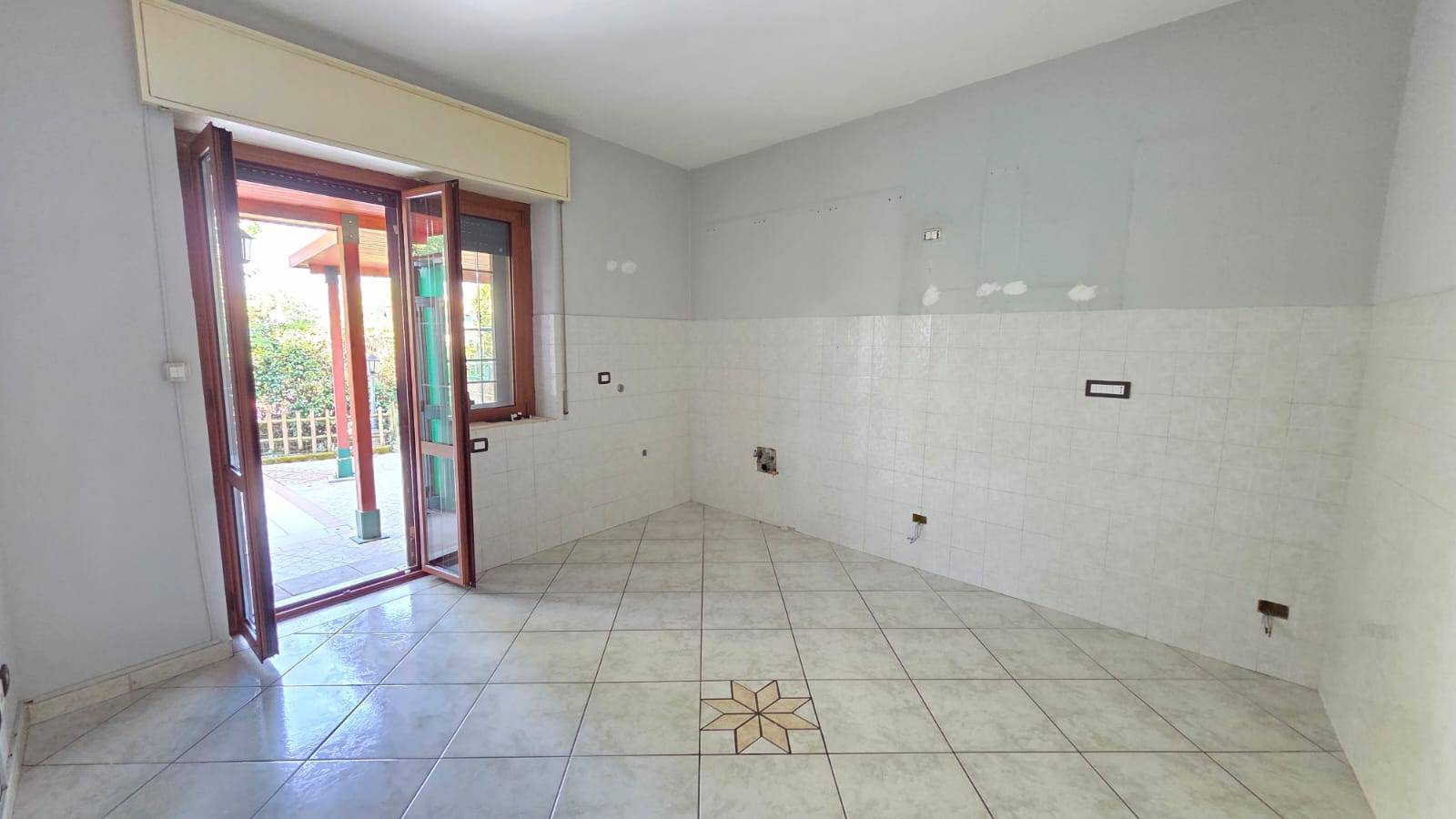 Casa Semindipendente in vendita a Pratola Serra