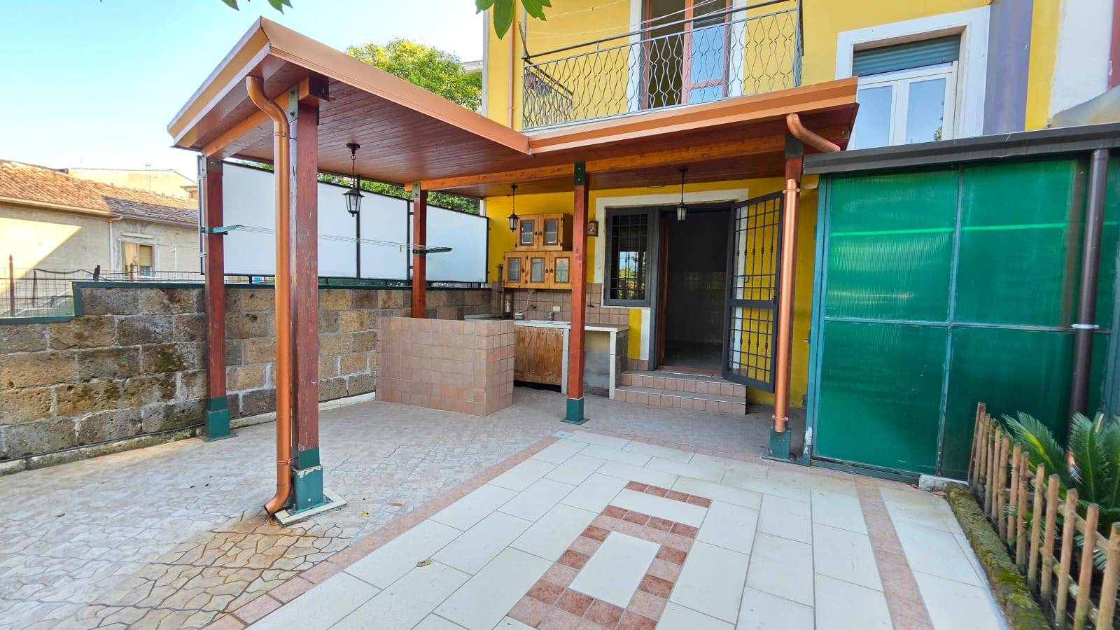 Casa Semindipendente in vendita a Pratola Serra