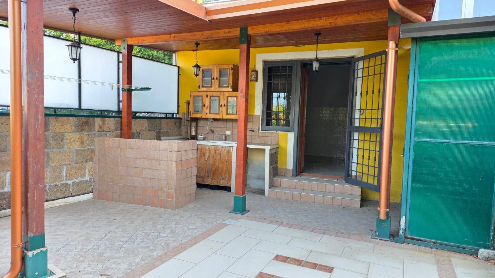 Casa Semindipendente in vendita a Pratola Serra