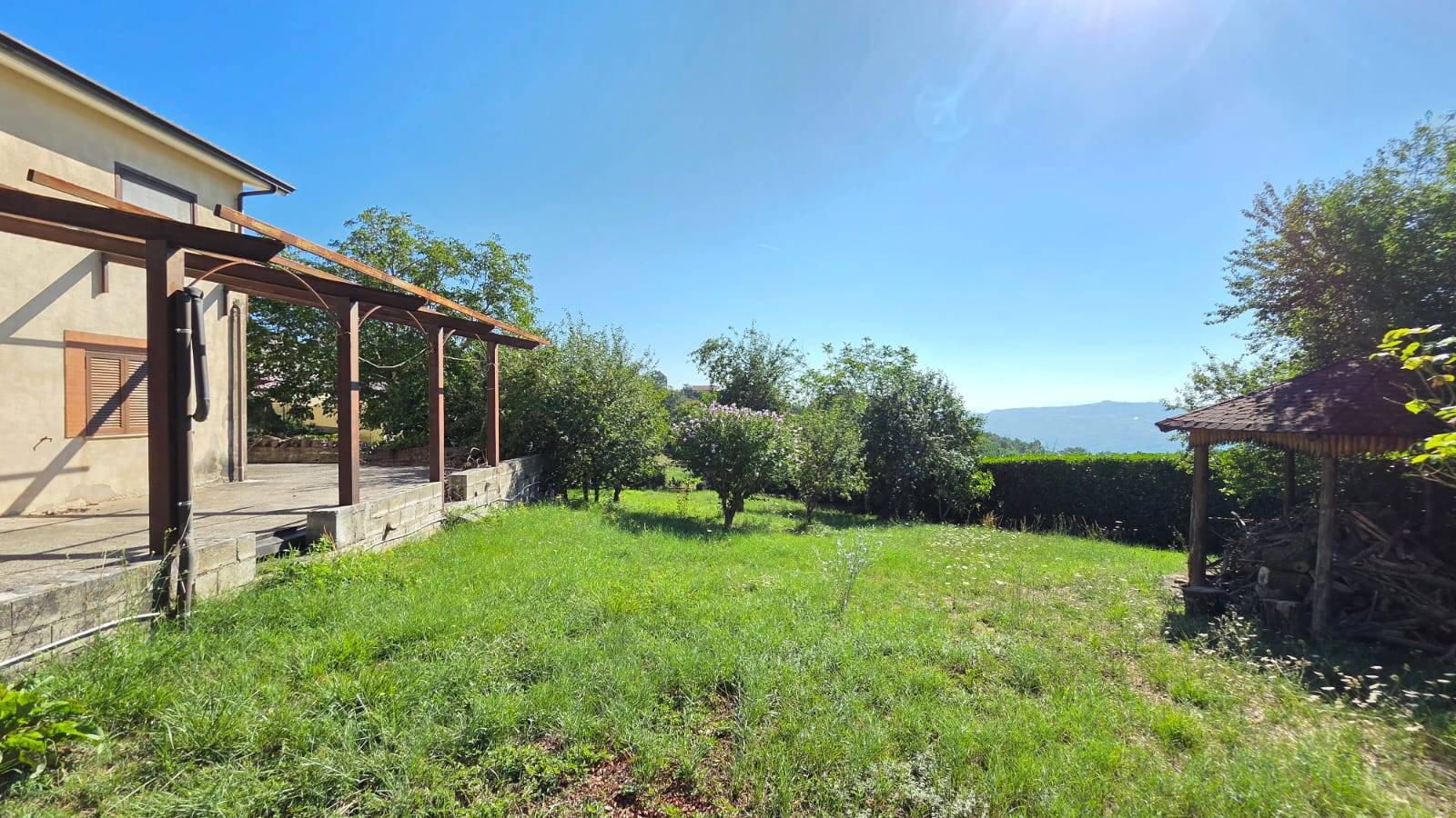 Villa bifamiliare in vendita a Montemarano