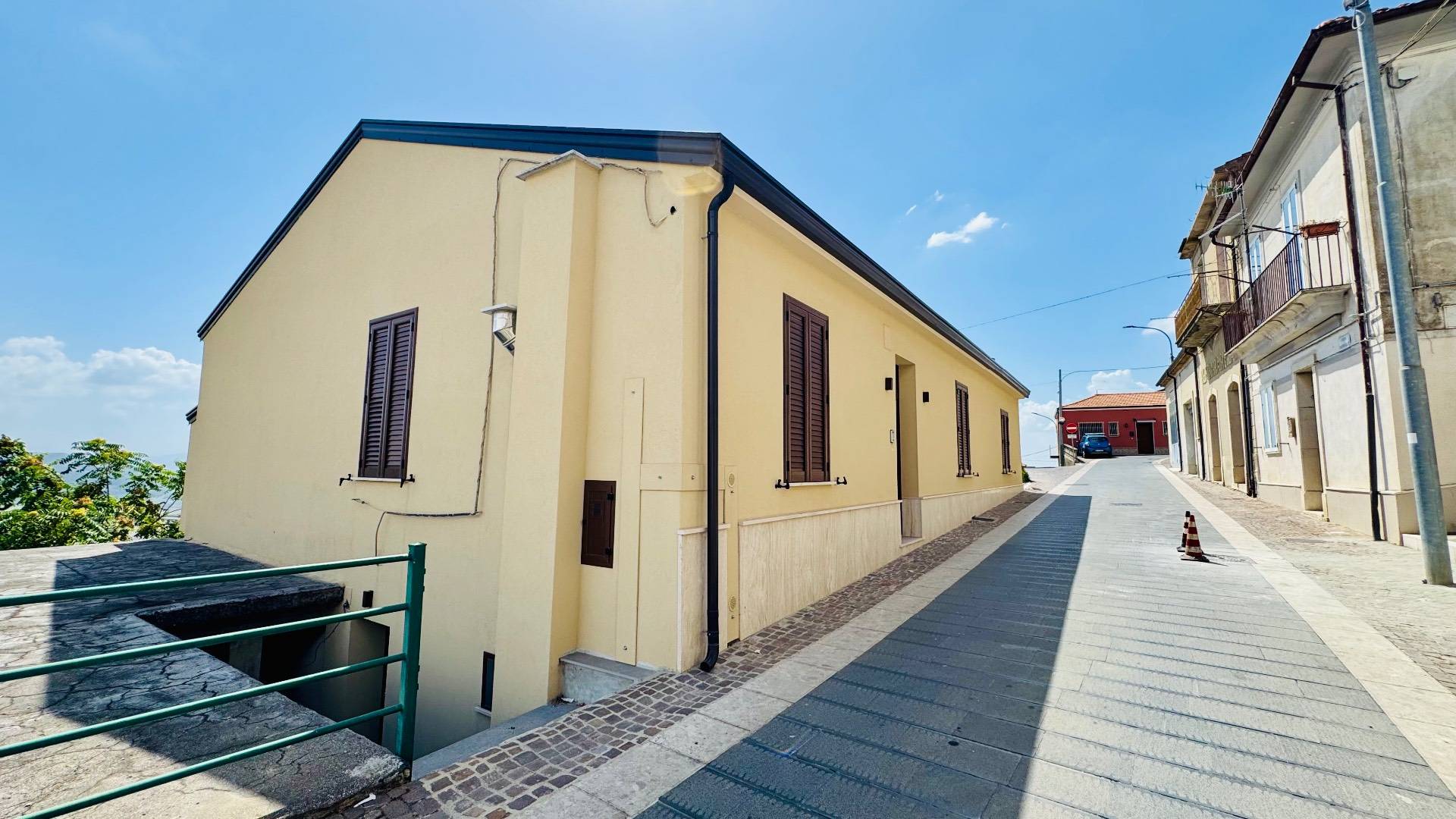 Villa in vendita a Villanova del Battista
