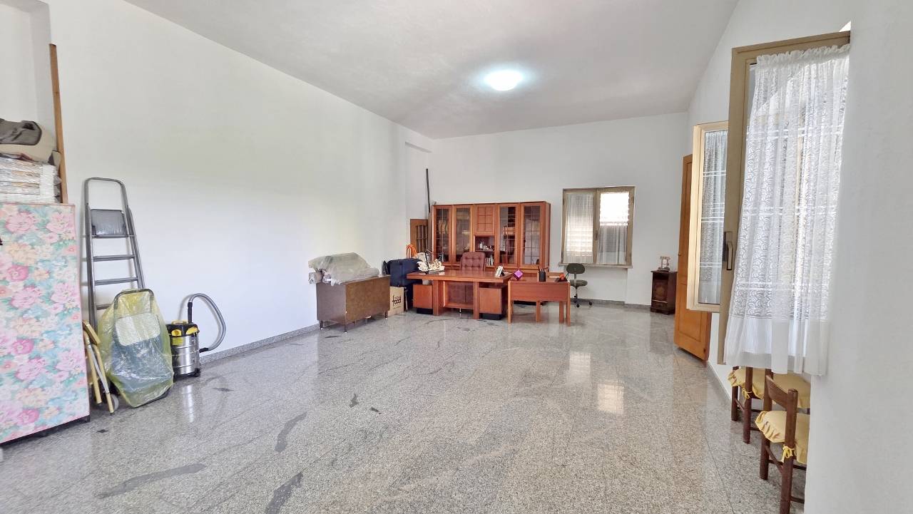 appartamento con giardino in vendita a Scampitella