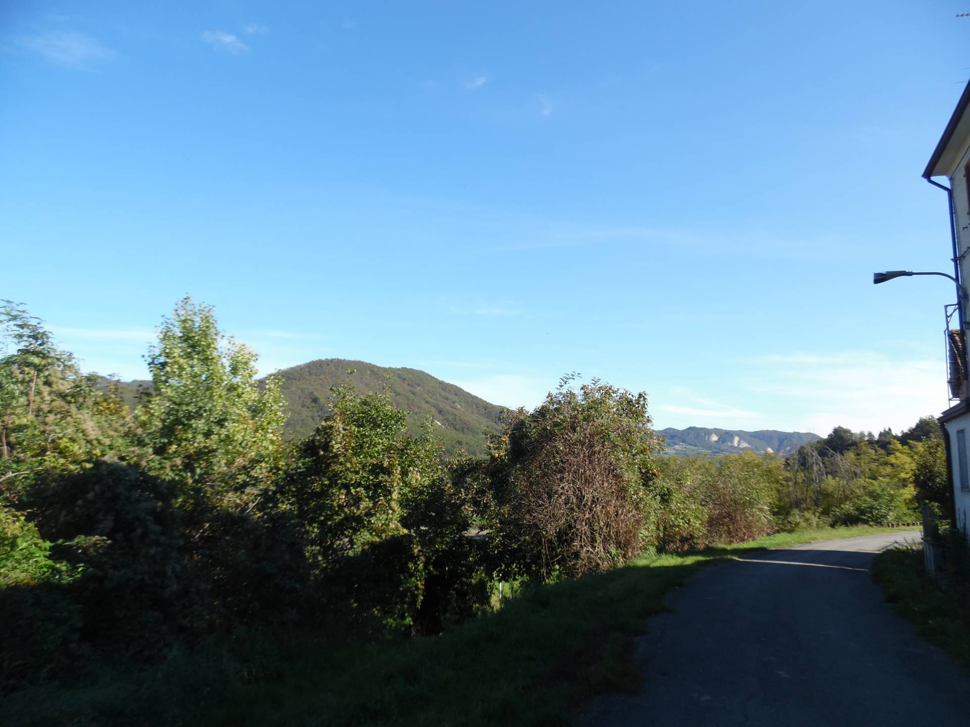 Casa singola in vendita a Pozzol Groppo