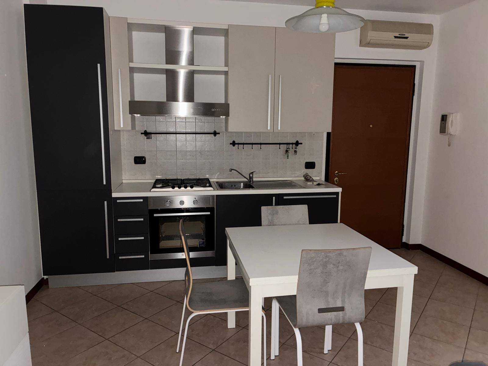 Appartamento in affitto a Voghera