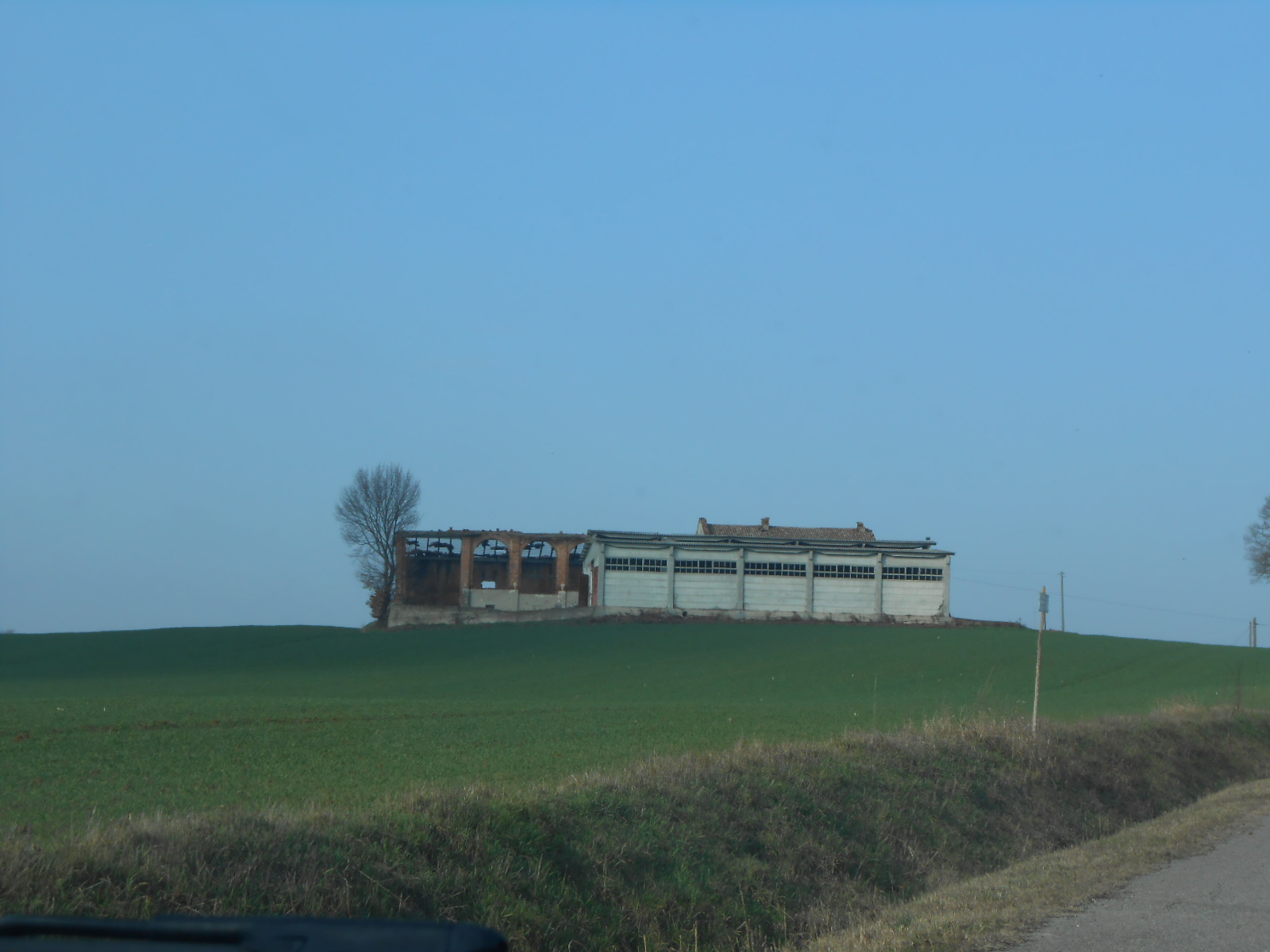 Capannone in vendita a Quargnento