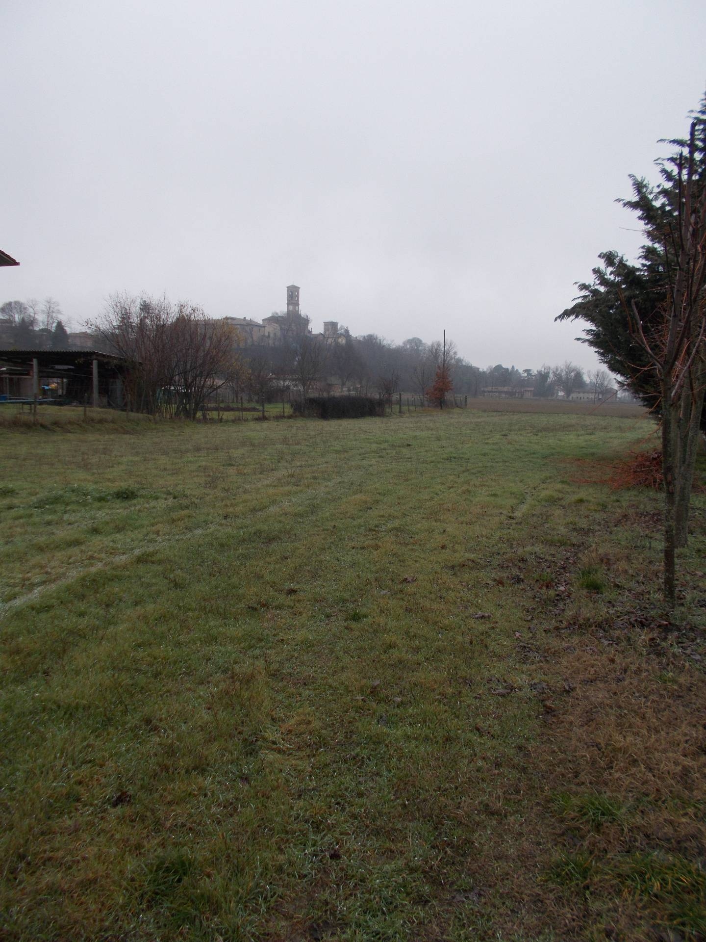 Terreno edificabile in vendita a Montebello della Battaglia
