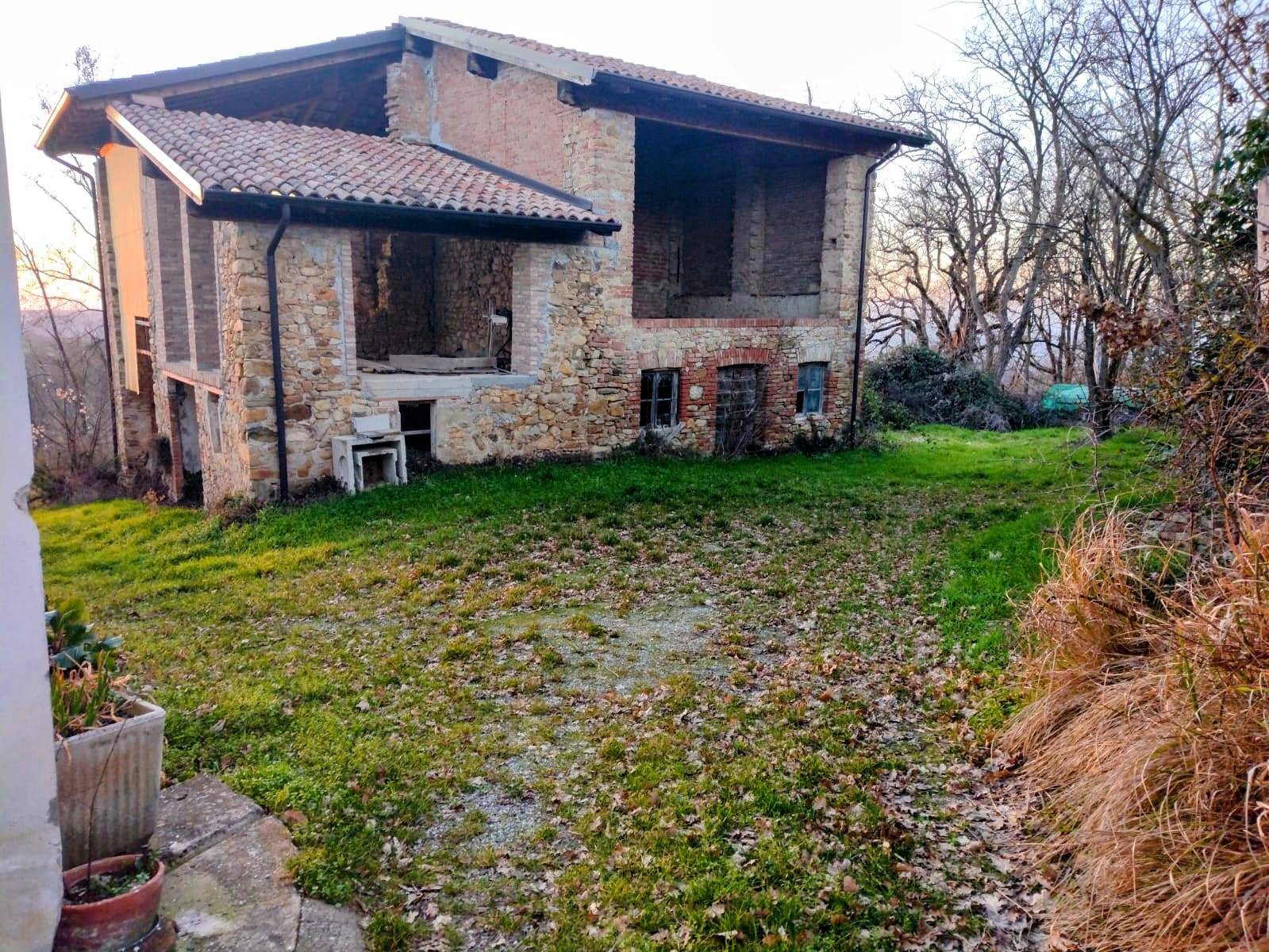 Rustico in vendita a Godiasco