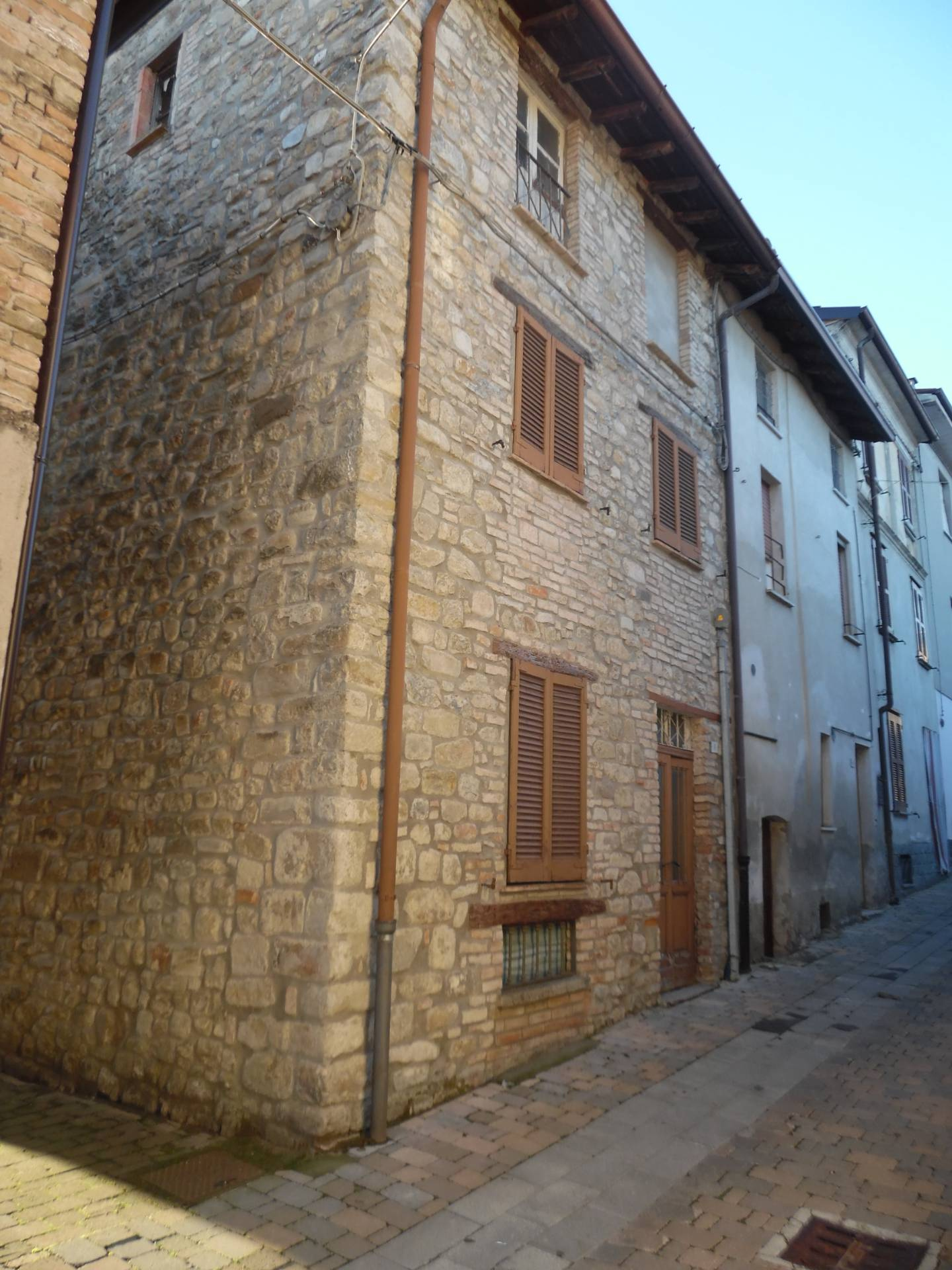 Casa singola in vendita a Cecima