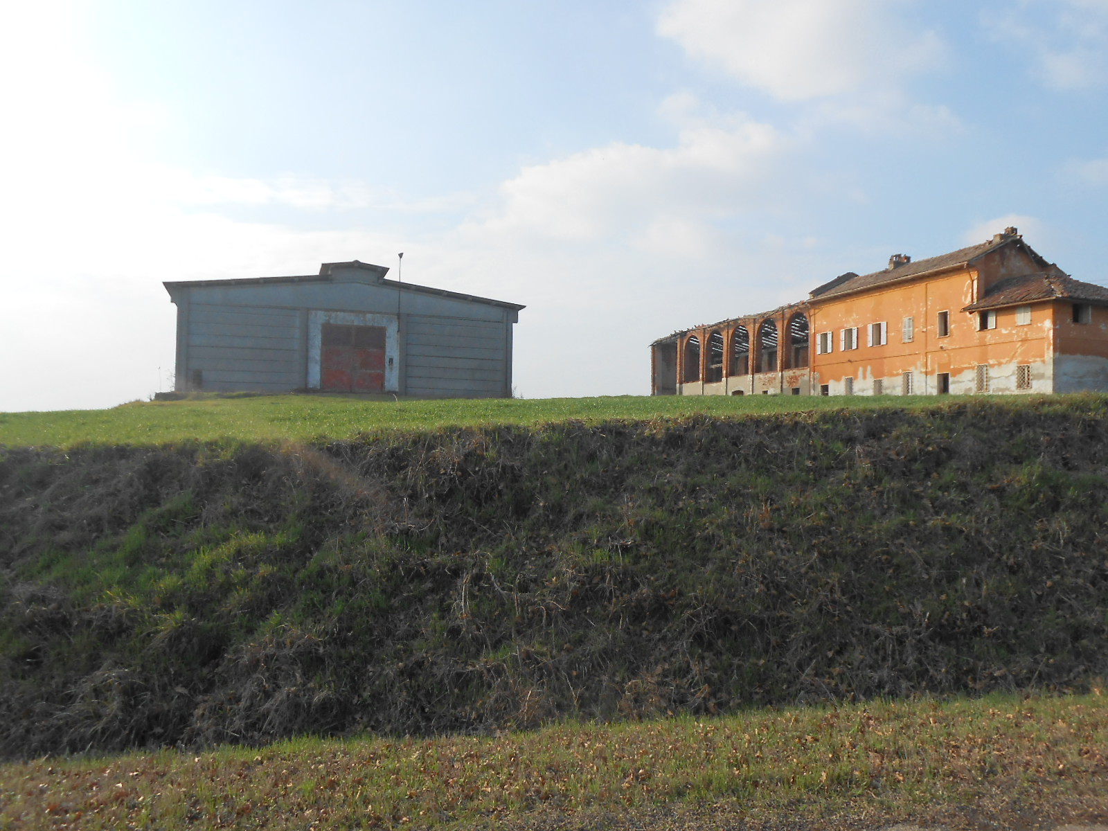 Capannone in vendita a Quargnento