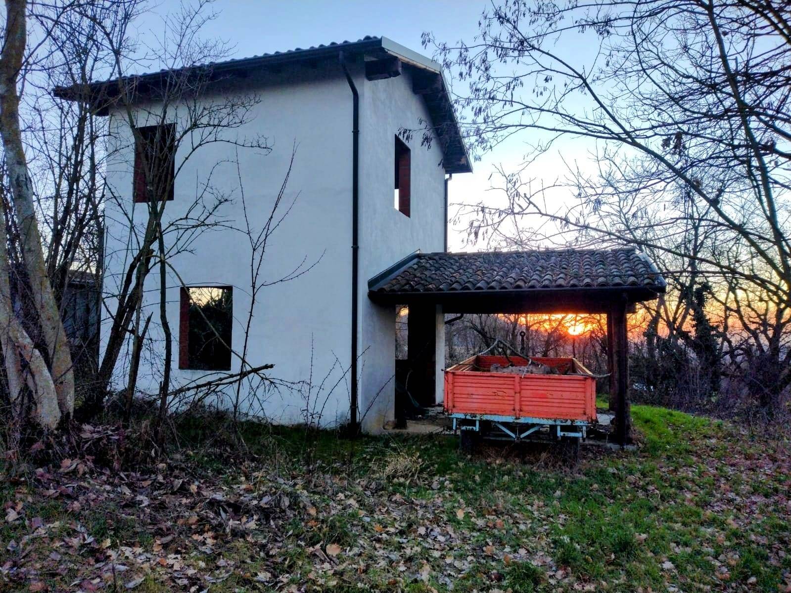 Rustico in vendita a Godiasco