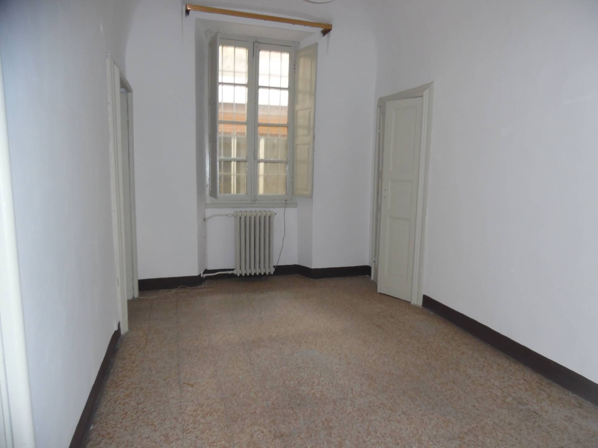 Appartamento in vendita a Voghera