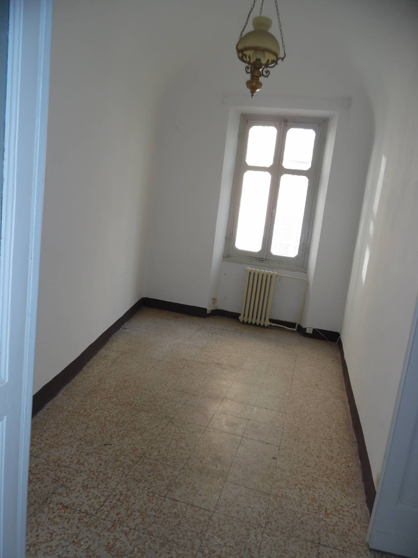 Appartamento in vendita a Voghera