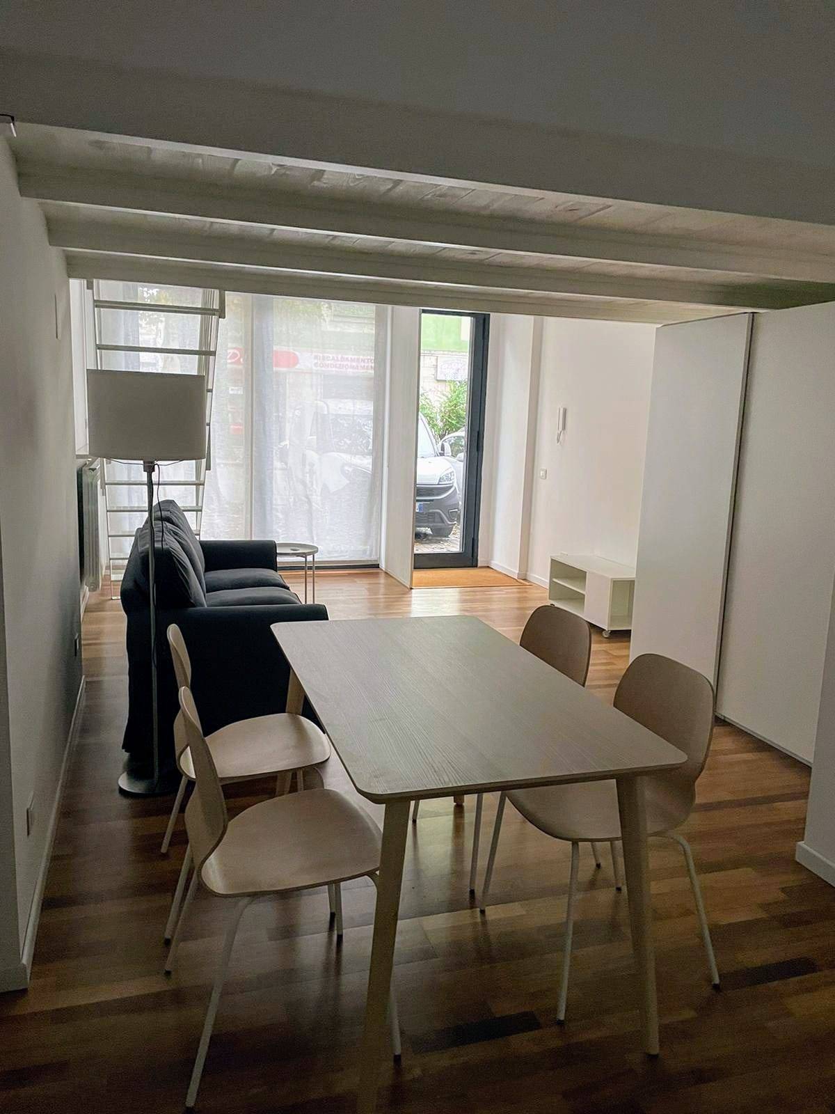 Appartamento in affitto a Voghera