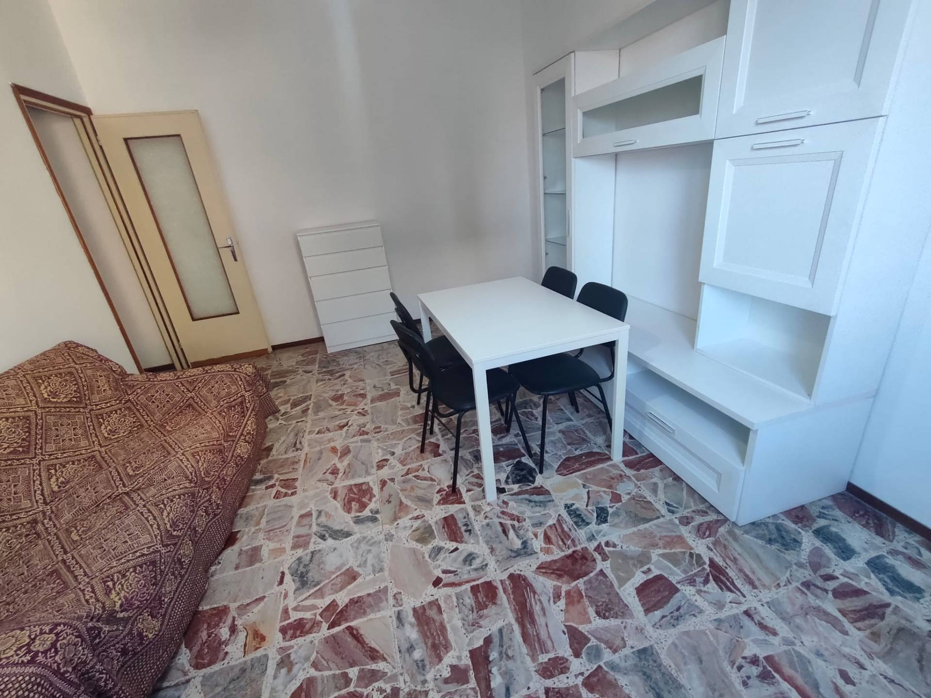 Appartamento in affitto a Voghera