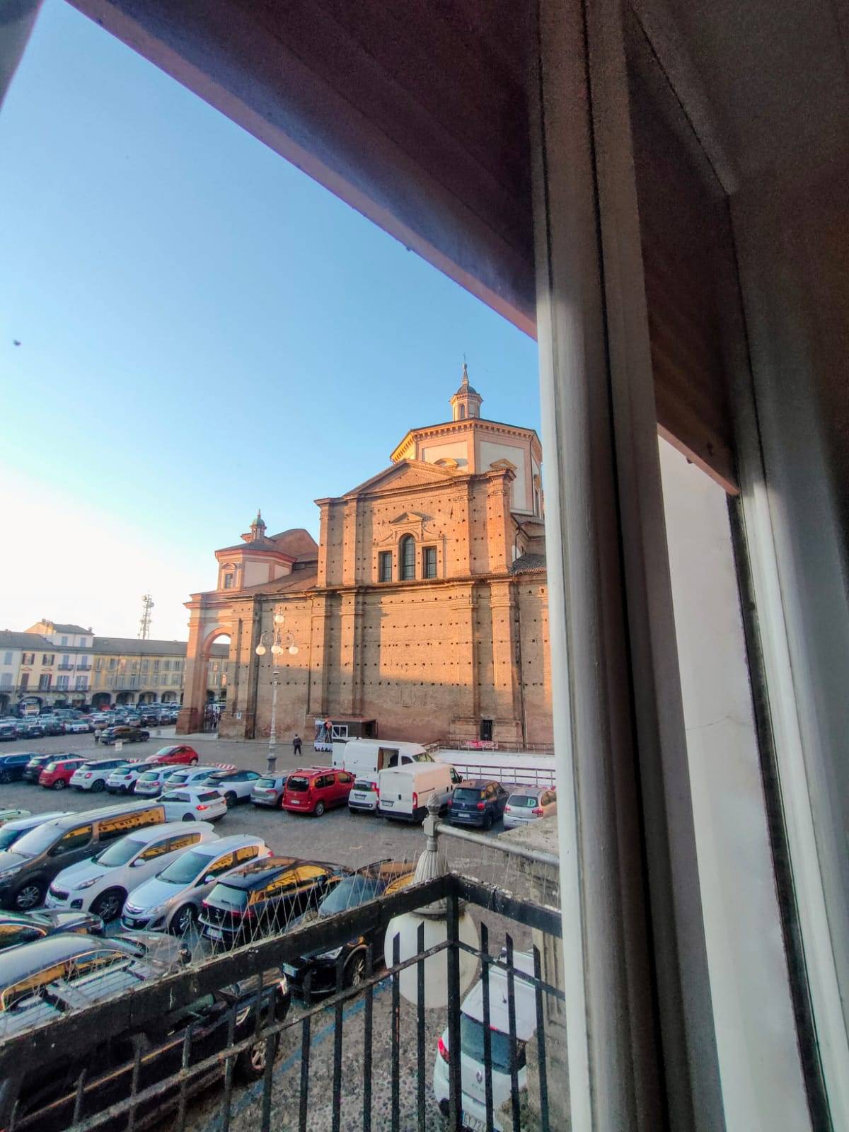 Appartamento in vendita a Voghera