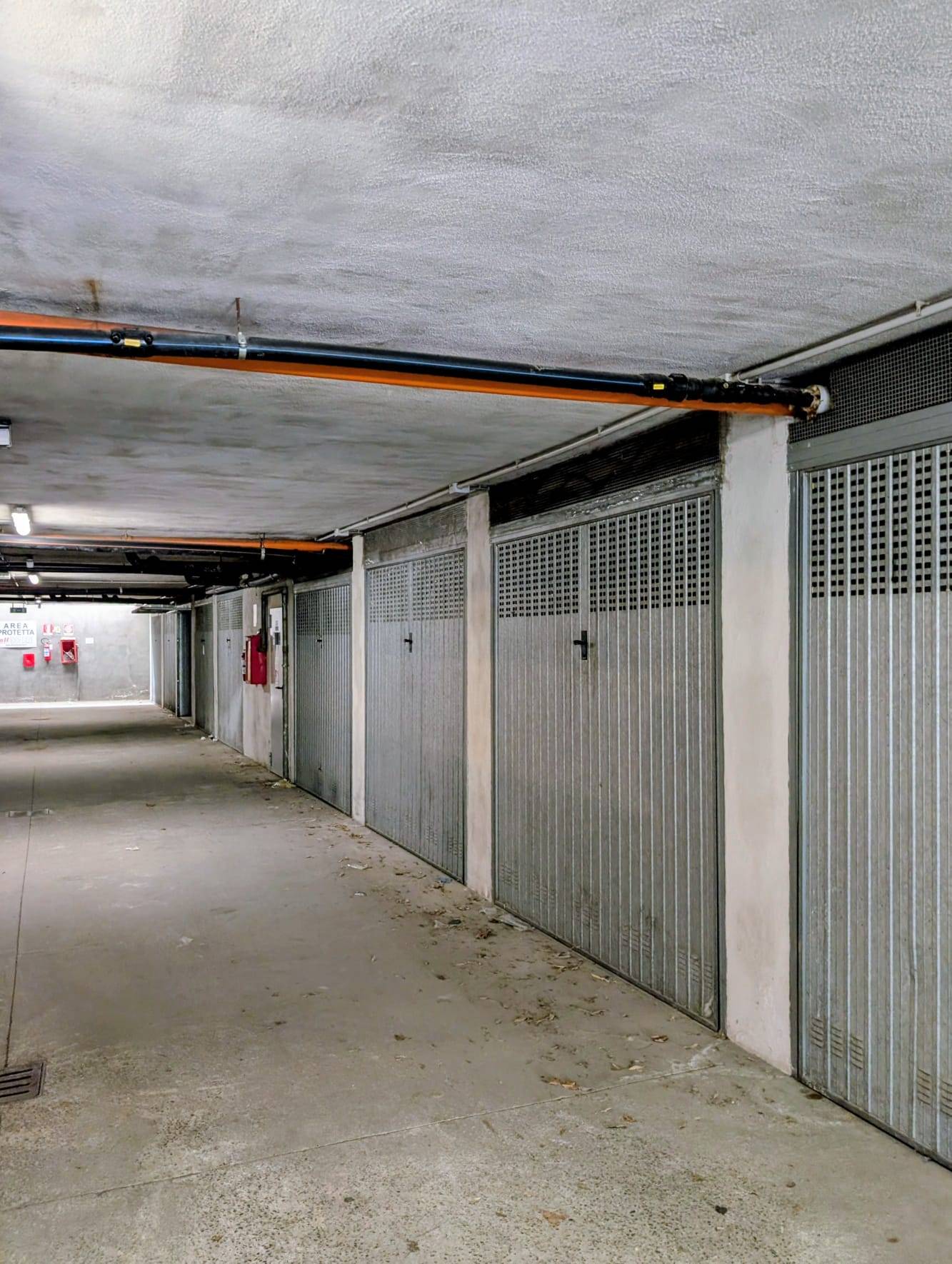 box in vendita a Voghera