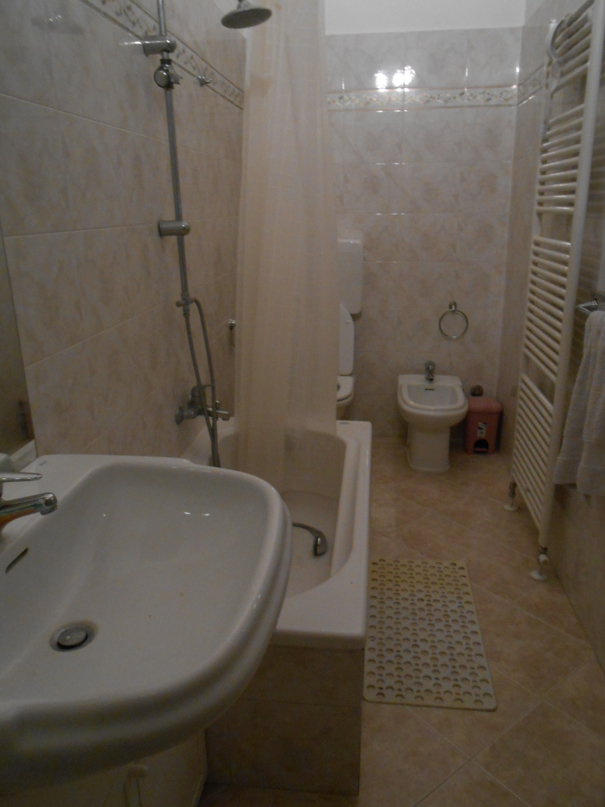 Appartamento in affitto a Voghera