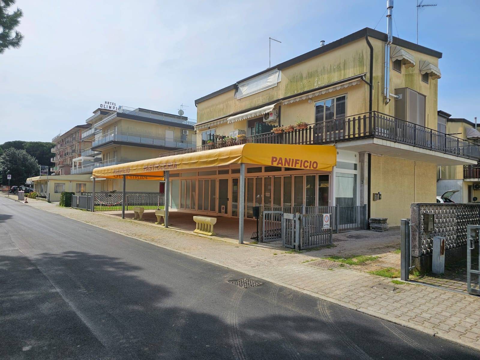 Locale commerciale in vendita a Eraclea, Eraclea Mare