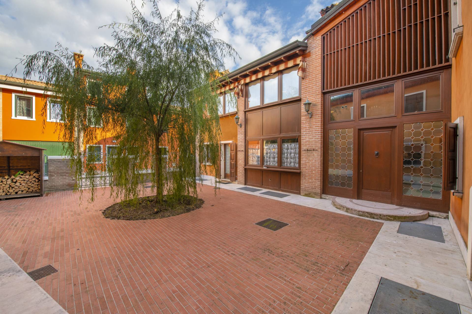 Casa indipendente in vendita a Povegliano Veronese, Centro