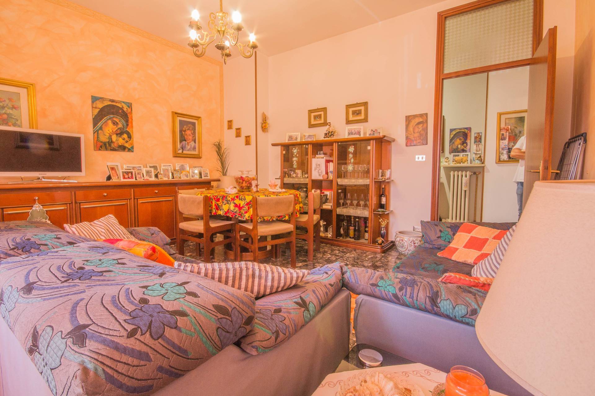 Appartamento in vendita a Castel d'Azzano, Azzano