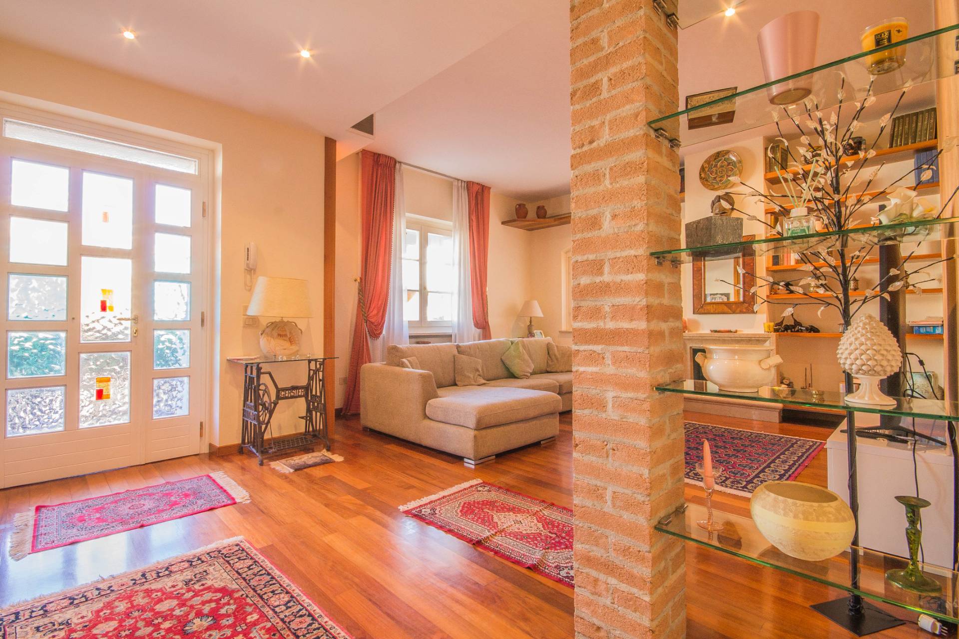 Porzione di villa in vendita a Povegliano Veronese, Centro