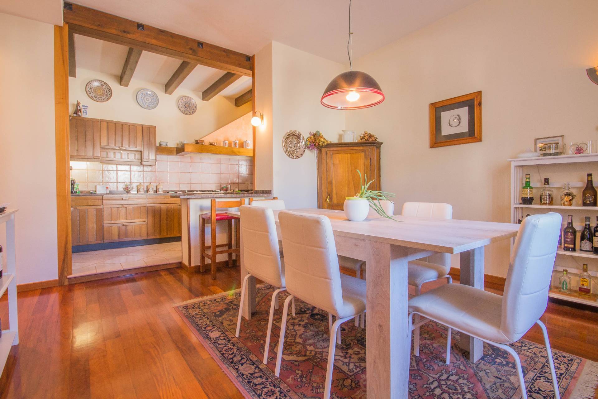 Porzione di villa in vendita a Povegliano Veronese, Centro