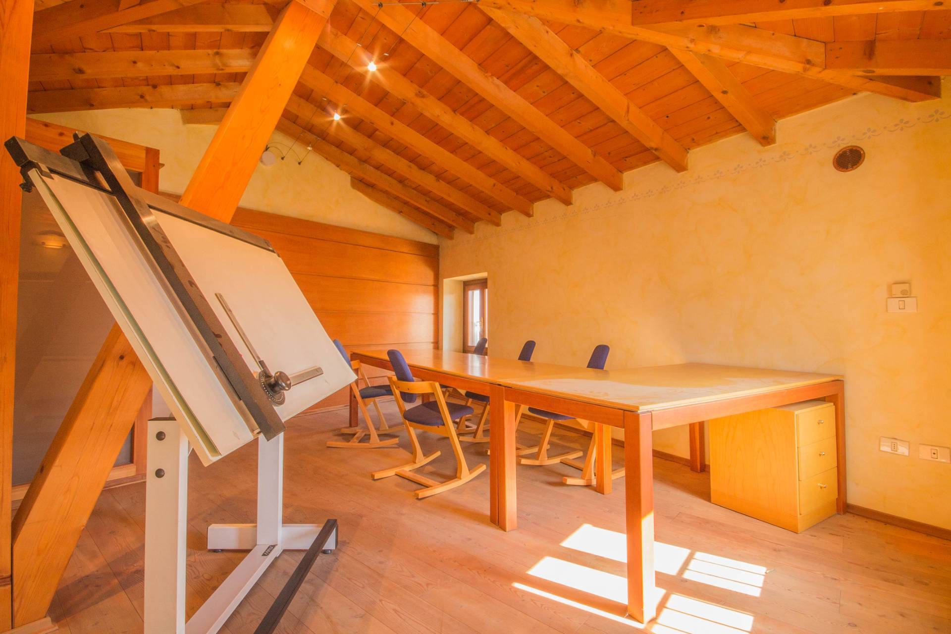 Ufficio/studio in affitto a Povegliano Veronese, Centro