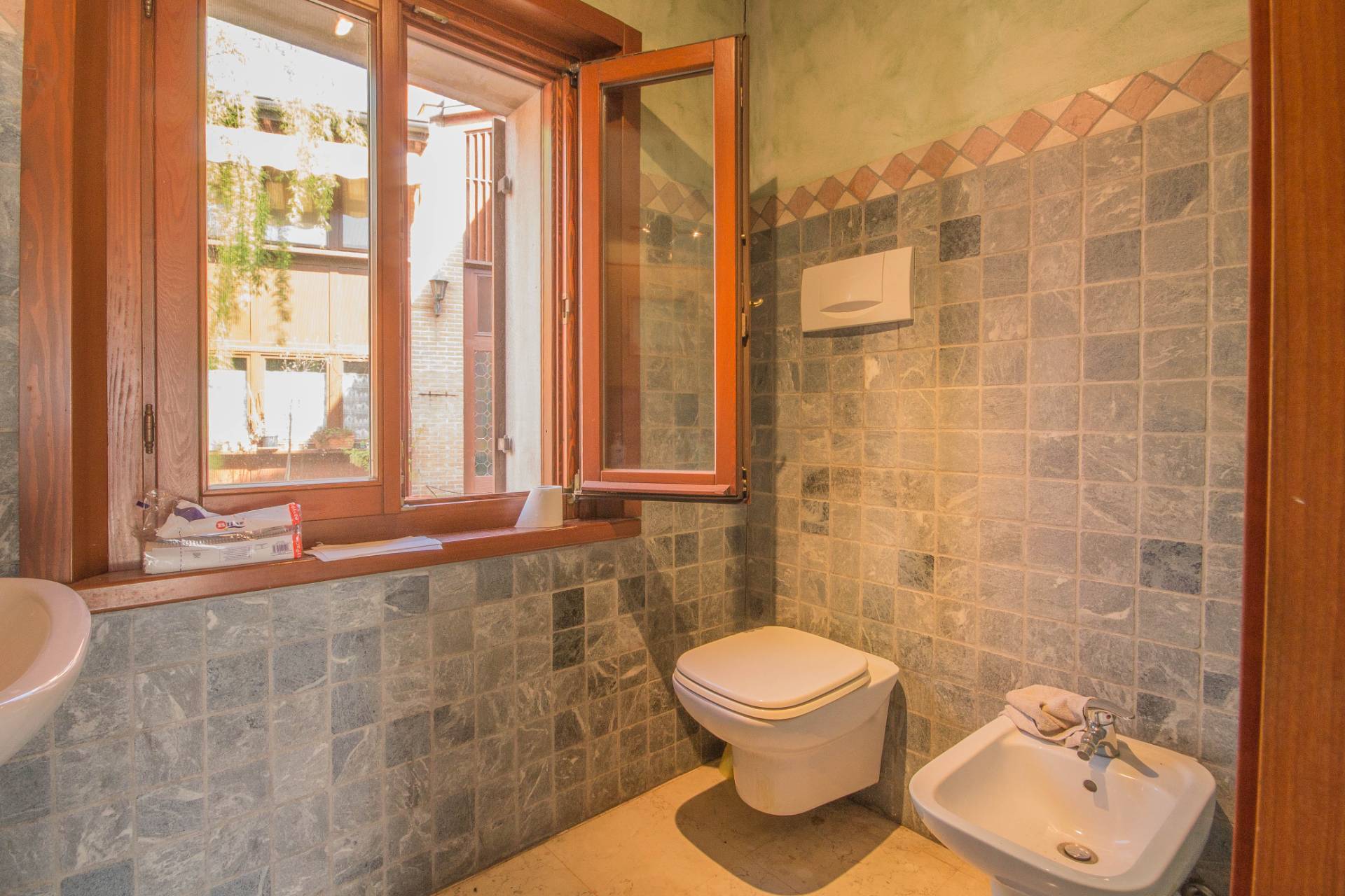 Ufficio/studio in affitto a Povegliano Veronese, Centro