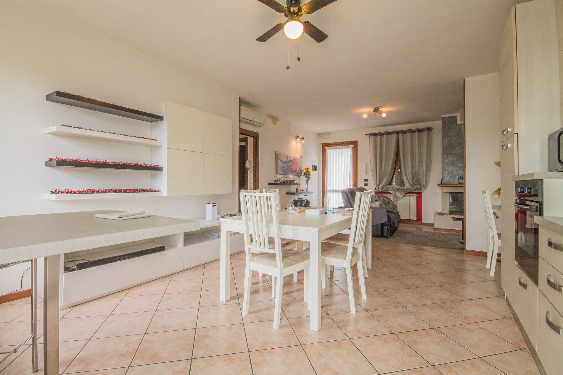 Appartamento in vendita a Villafranca di Verona, Alpo