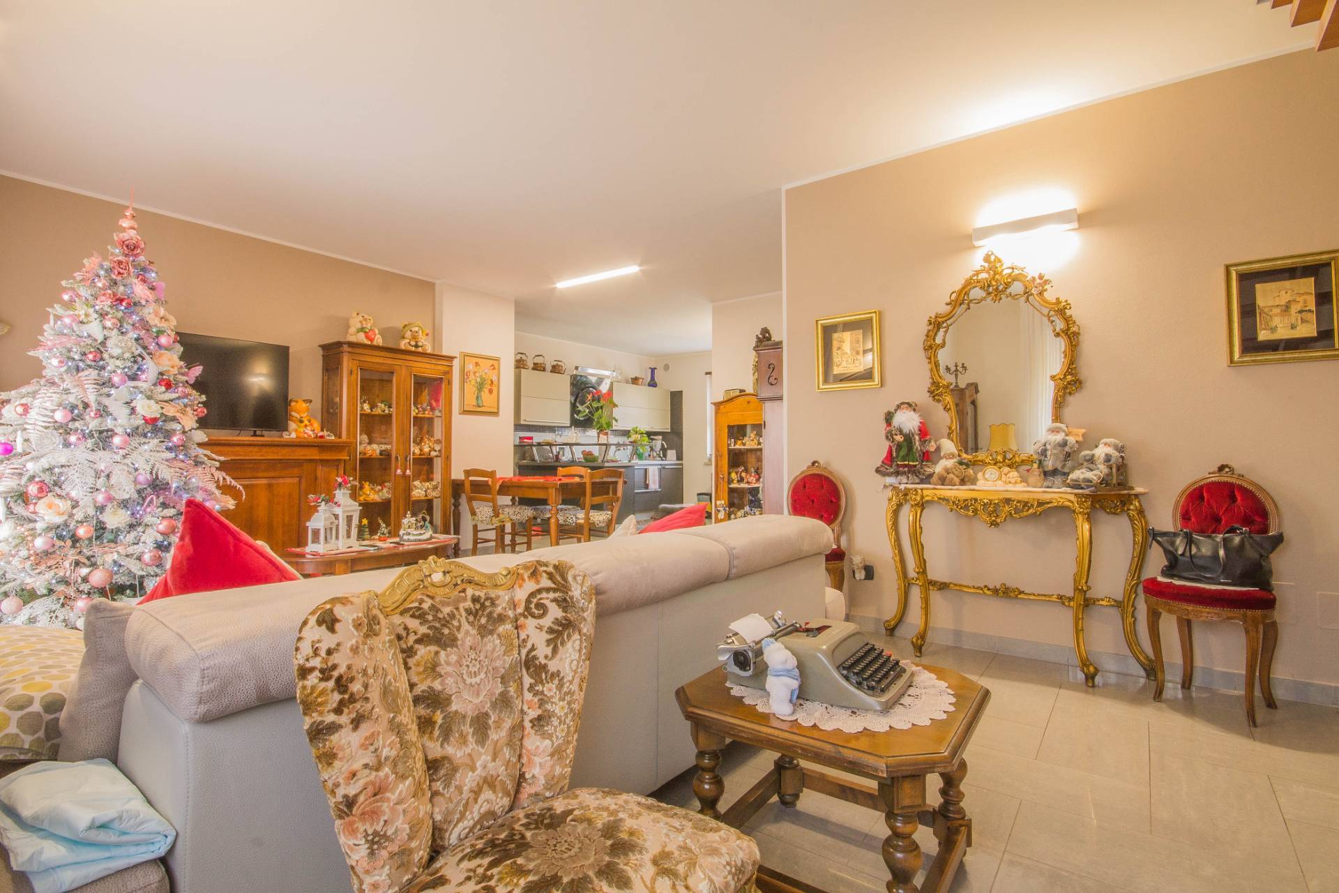 Appartamento in vendita a Vigasio, Centro