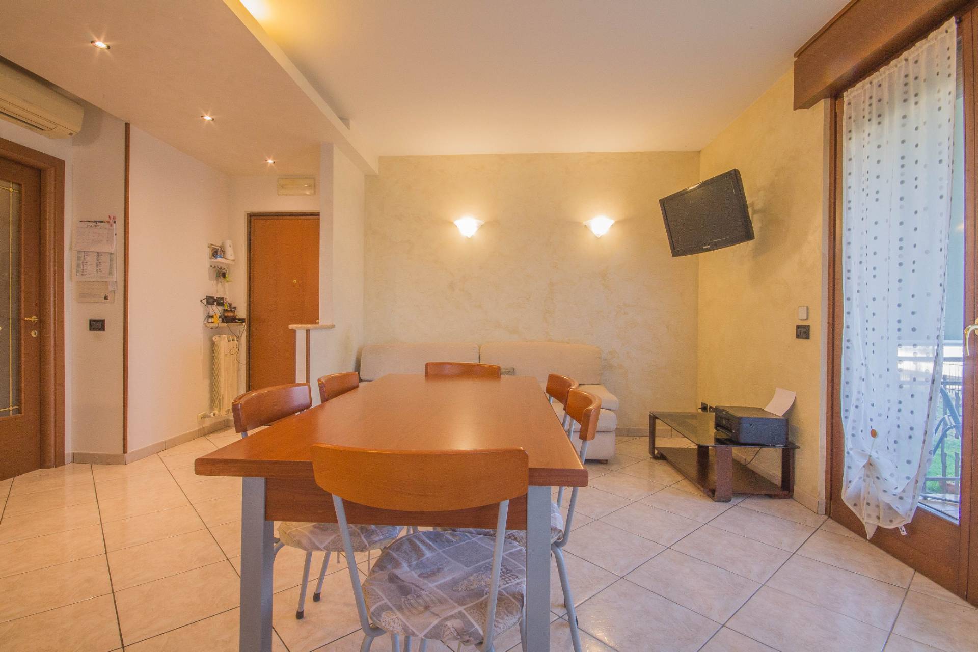 Appartamento in vendita a Vigasio, Centro